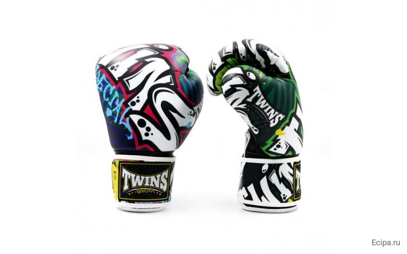 Боксерские перчатки Twins Special FBGVL4-68 Graffiti 12 oz