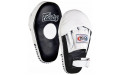 Лапы боксерские Fairtex FMV8