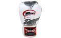 Боксерские перчатки Twins FBGVL3-23 white silver 10 oz