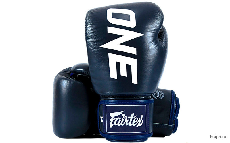 Боксерские перчатки Fairtex One ChampionShip blue 14 oz