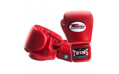 Боксерские перчатки Twins Special BGVL3 red 10 oz