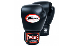 Боксерские перчатки Twins Special BGVL3 black 12 oz