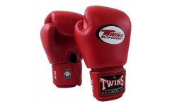 Боксерские перчатки Twins Special BGVL3 red 16 oz